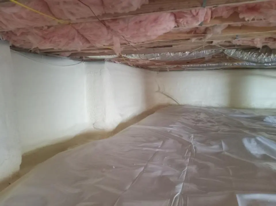 Crawl space encapsulation with closed-cell spray foam for Spray Foam Roofing in Palos Heights